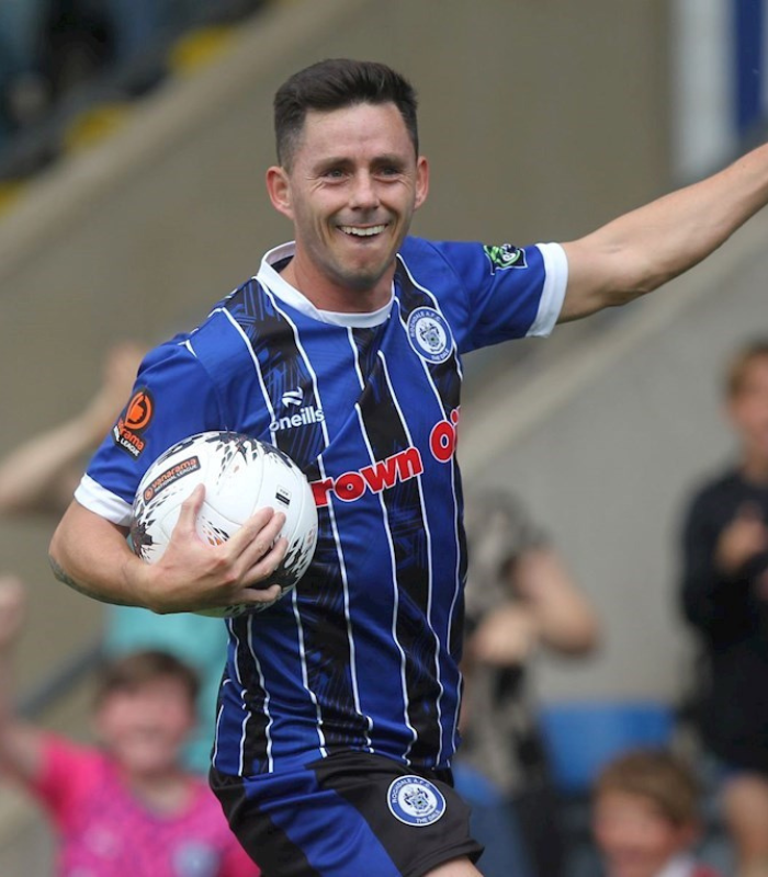 In 2024, Tyrese Sinclair and Ian Henderson have scored 𝙖𝙡𝙡 of Rochdale's goals 😳 Will that end this weekend? 📸 @officiallydale #TheVanarama | @TheVanaramaNL