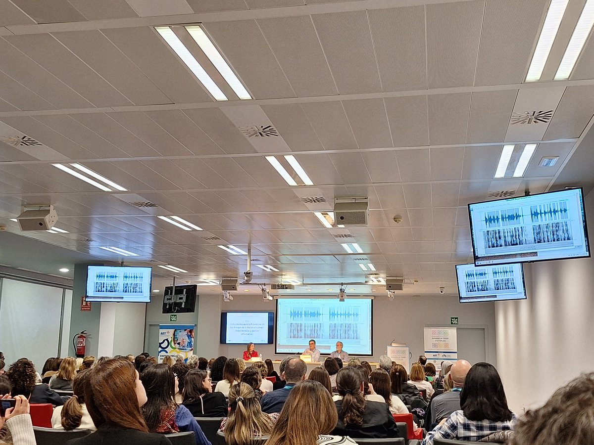 ¡Orgullosos de haber participado en el #CIET2024 junto a AET! 👩‍⚕️

Destacamos nuestras actividades y logros, como las Notas Técnicas de Prevención (NTP) publicadas por el <a href="/INSST_MITES_GOB/">INSST</a> en 2021.

¡Seguimos comprometidos con la salud vocal de los trabajadores! ✨