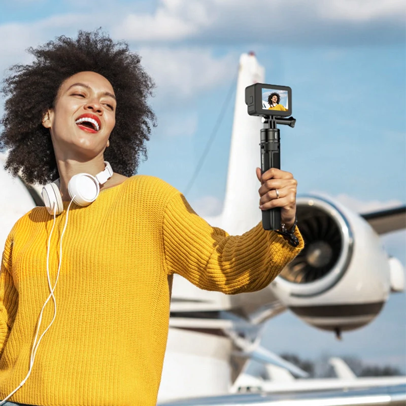 TiyanaInc's tweet image. Ulanzi MT-74 Go Quick II: Your shortcut to stunning action shots! 🏞️ Experience the convenience of magnetic quick release.

Get it here: tiyana.in/product/ulanzi…

Explore more products at tiyana.in

#tripod #cameratools #photographygear #ulanzi #tiyana