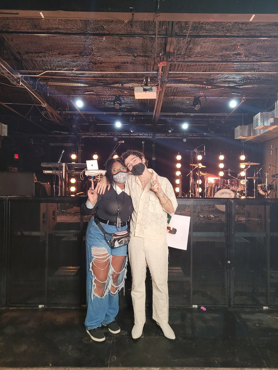 logansbblapbloo's tweet photo. YET ANOTHER AMAZING ALBUM IS OUT BY @MAXMusic HE'S DONE IT YET AGAIN!! I CANT WAIT TO REUNITE WITH YOU ON TOUR LATER THIS YEAR!!! GO LISTEN TO #LOVEINSTEREO IF YOU HAVENT ALREADY!!! https://t.co/dplngA8rR6