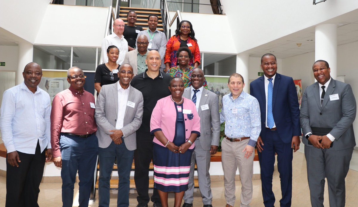 Today, <a href="/IITA_CGIAR/">IITA</a> Tanzania hosted US Senator Cory Booker and delegation, showcasing impactful US government-funded projects focusing on BBTV and Aflatoxin management through <a href="/USAIDTanzania/">USAIDTanzania</a> and <a href="/USDA/">Dept. of Agriculture</a> . The visit highlighted efforts to enhance food security and safety in Africa