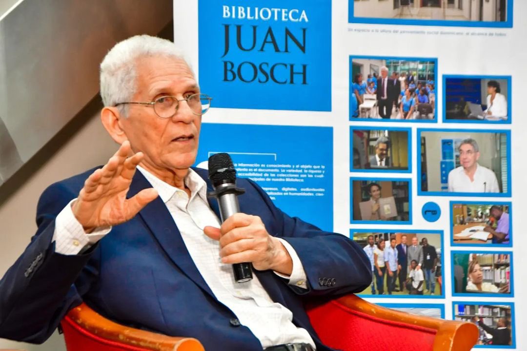 BIBLIOTECAJB's tweet photo. 🎉 Así culminó nuestro primer encuentro del Círculo de Lectura Pedro Mir.

Atentos a las redes sociales para que te enteres de nuestro próximo Taller de Creación Literaria con el escritor Bruno Rosario Candelier.

#bjb #bibliotecajuanbosch #brunorosariocandelier https://t.co/CE1bXvRqTh