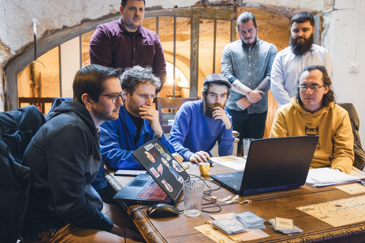LaHordeTech's tweet photo. 🎮 Présentation de « Goldfield’s Carrier » créé par le groupe de Xavier, Erwan, Alexis, Cedric, Robin, Karl, Doryan, Maxence, Mathieu et Dorian. Merci au jury composé par Paul, Maxime, Guillaume D et Vincent. 🎲
#gamedev #bordeaux #jeuxvidéo #lahorde #devschool #programmation https://t.co/Y5EcCscxKo