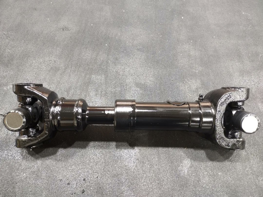 Small but mighty 💪 Who's ready for the weekend? #adamsdriveshaft #adamsfamily #driveshaft #driveshafts #driveshaftporn #jeep #jeepbeef #jeepwrangler #jeeplife #jeepfamily #itsajeepthing #jeepbuilds #jeepporn #offroad #4x4 #beatnotbabied #jeepmafia #sexyjeeps #madeintheusa