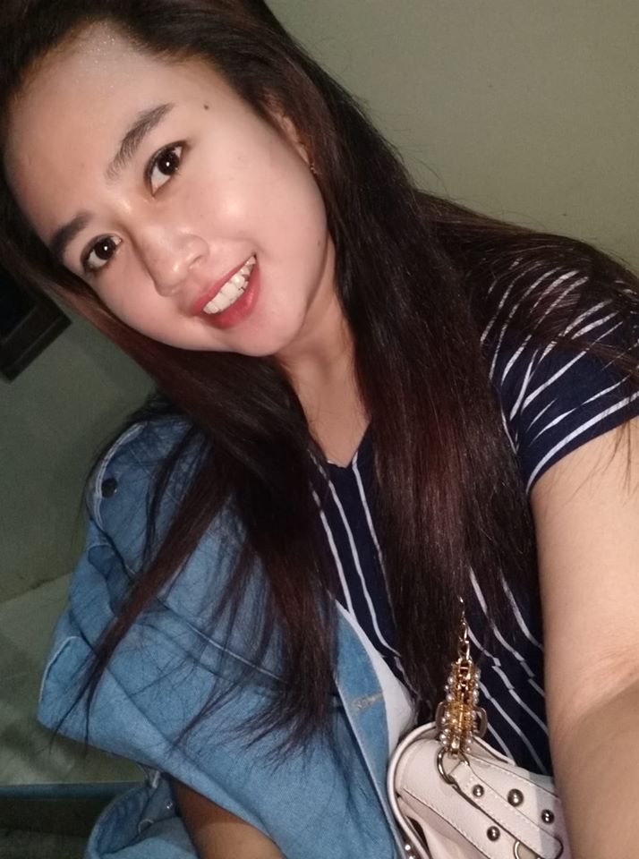 arsintaanjani's tweet photo. ada yg masih on jam segini  temenin vc dong ada yg mau gak retweet like ya 😘 https://t.co/R1em5iHJO0
