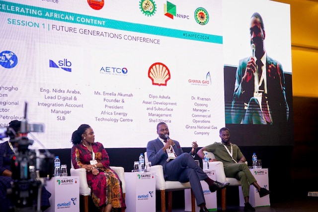 Shell_Nigeria's tweet photo. #SAIPEC2024
Panel Session: Future Generations Conference moderated by Dr. Ibilola Amao saw Shell's Asset Development & Subsurface Manager Dipo Ashafa, Oghogho Effiom Africa Regional Director SPE & other panelists take on the subject
#PoweringProgress
#ShellHealth #TeamShell https://t.co/VylgQOwce9