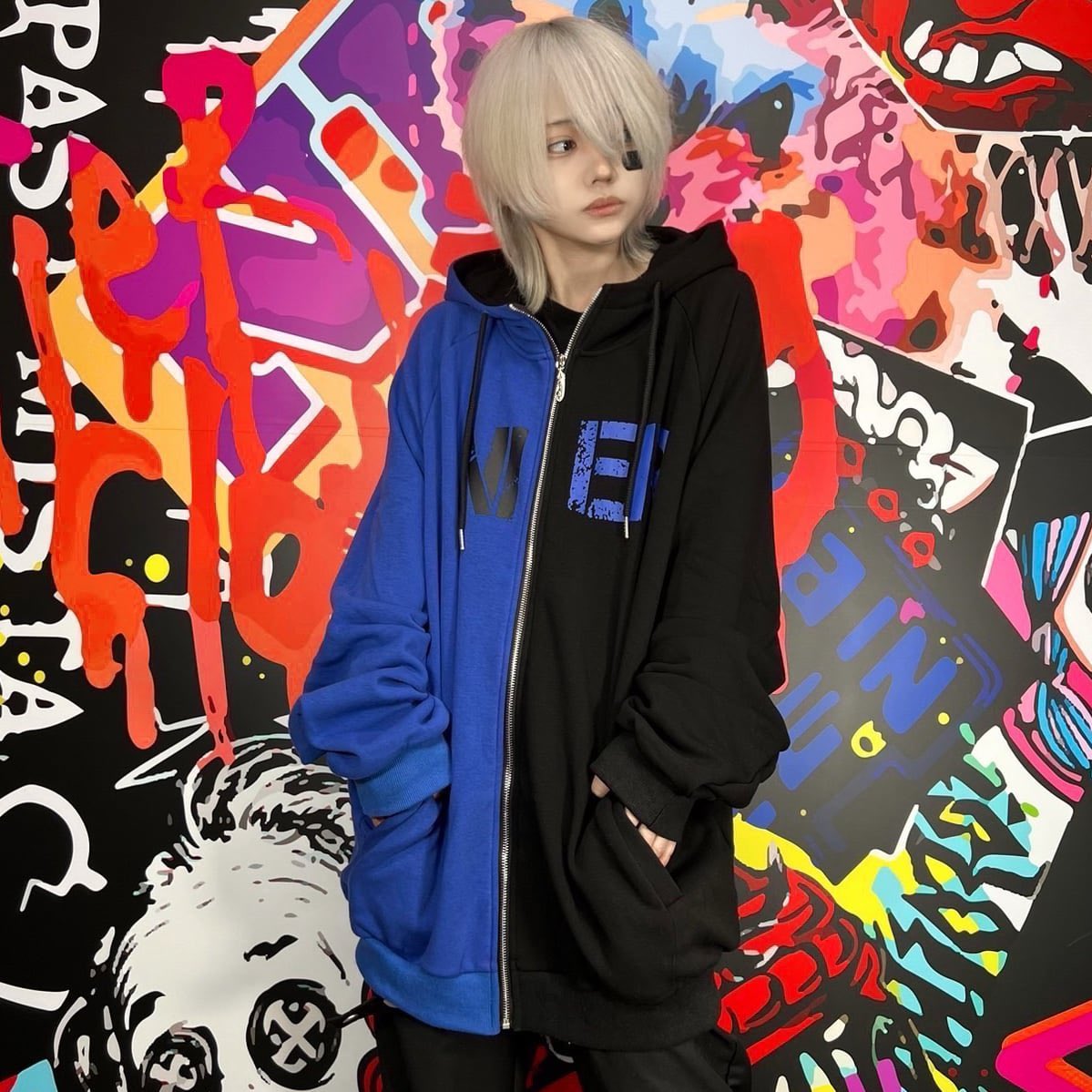 NieR_tokyo's tweet photo. 🎁本日〆切プレゼント企画🎁

当店オリジナル
TWO-TONE ZIP OUTERを

🎁3名様にプレゼント🎁

◼応募方法
フォロー(@NieR_tokyo) &amp; RT
◼締切〆  本日24時

ユニセックスアイテムです🐰

※鍵垢の方も対象内です。

是非ご参加ください🙇‍♂️🙇‍♀️ https://t.co/jDz5gZTexZ