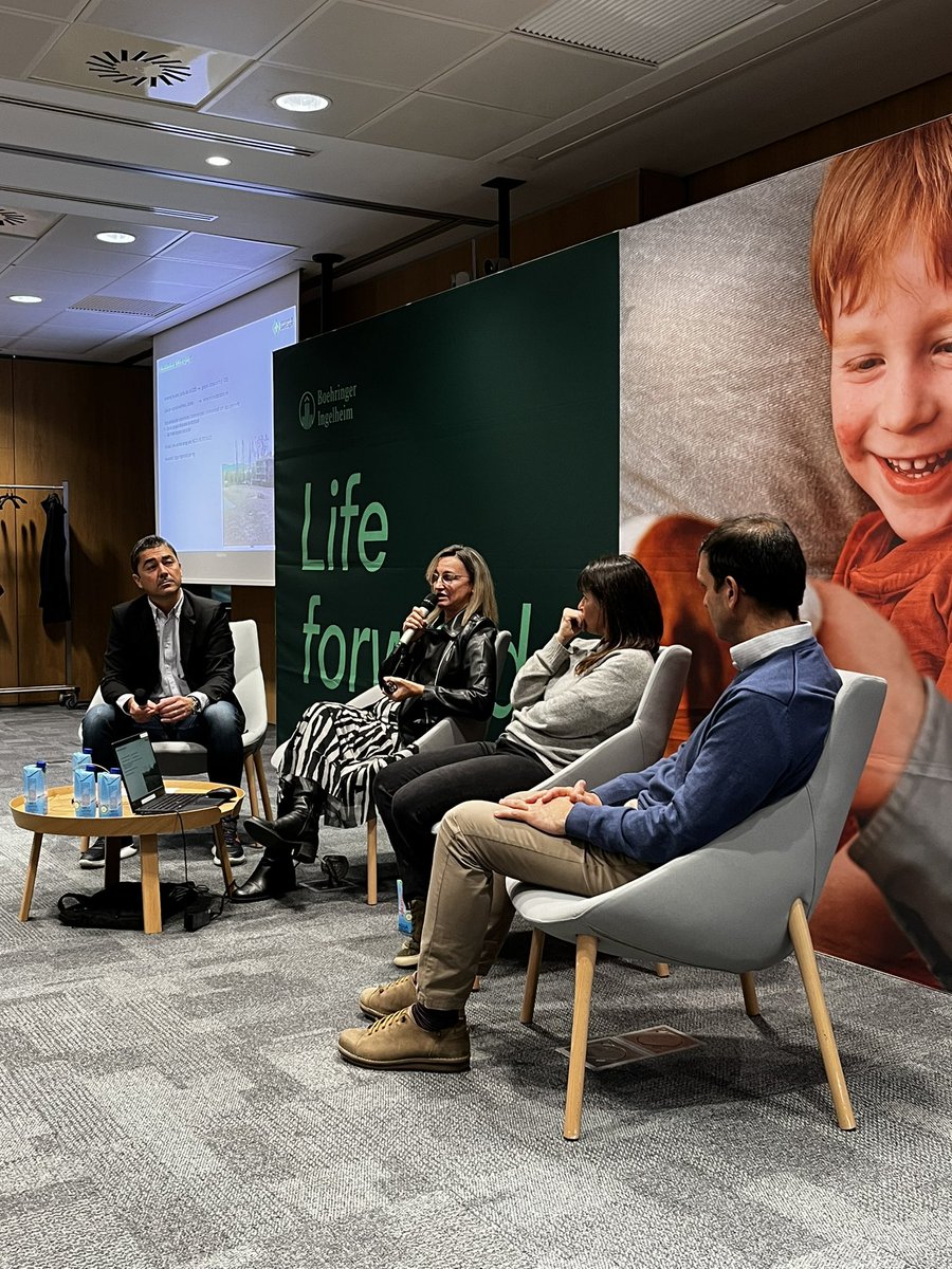 Sala plena a <a href="/BoehringerES/">Boehringer Ingelheim España</a> #SantCugat que acull Jornada sobre la gestió de l’aigua en el context actual. 
Cal posar en valor el gran esforç de les indústries de la ciutat en la reducció de consum
Organitza <a href="/SCEmpresarial/">Sant Cugat Empresarial</a> #EsmorzarsEmpresarial amb <a href="/ajsantcugat/">Aj. Sant Cugat</a> d’<a href="/sostAMB/">AMB Sostenibilitat</a> i <a href="/Sorea/">Sorea</a>