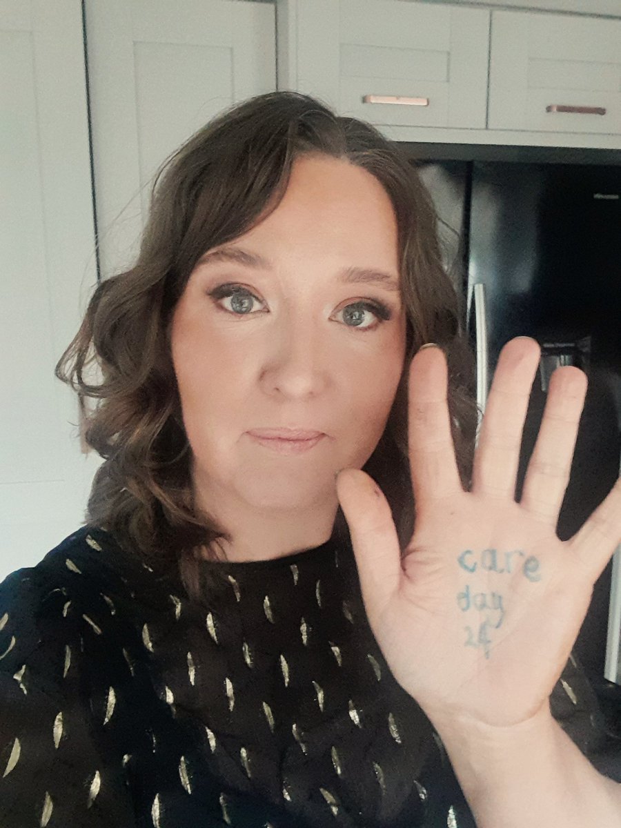 I'm putting my 'Hands Up for Care Day' to celebrate care experienced young people 🙌

@VOYPIC #careday24