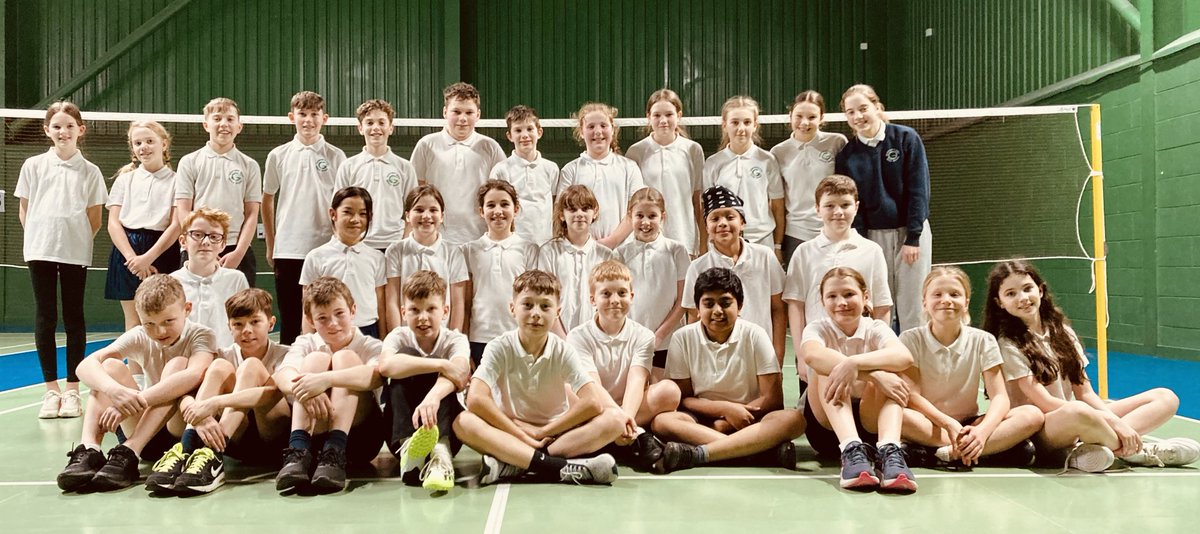 Well done to everyone who took part in the Y6 GEMS Interclass badminton competition today. Great Job! 
🏸👏🏸👏
