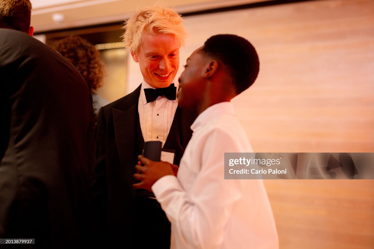 luvsergwayne's tweet photo. Freddie baby is classically handsome🔥There is something very enchanting about him. Gwayne Hightower pls come fast
#FreddieFox https://t.co/jmdx0umMqf