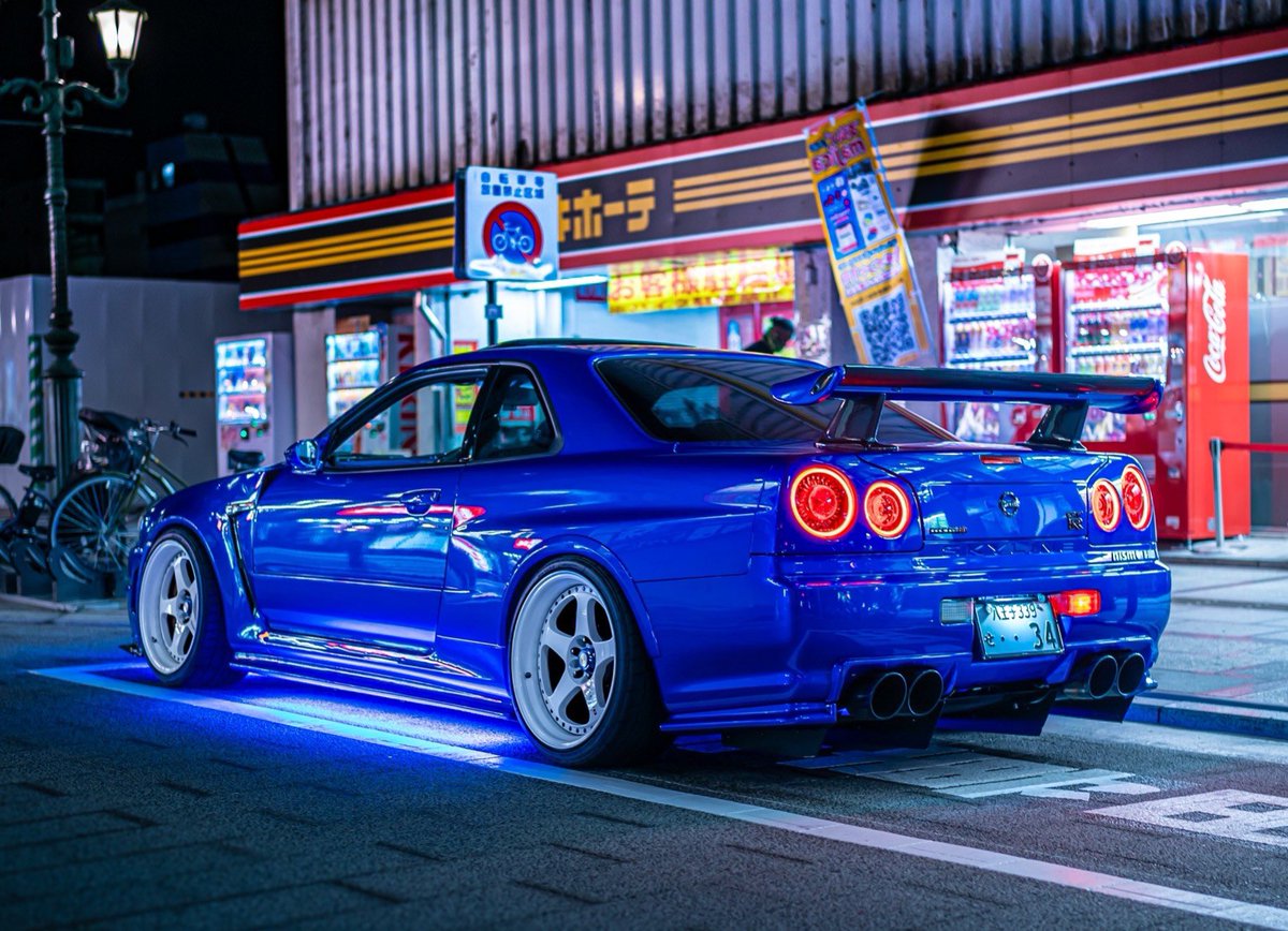 CHIROISM34's tweet image. 悲しくて悲しくて
毎晩マクラを濡らして泣いてる
 #GTRって言えないの悲しくないですか