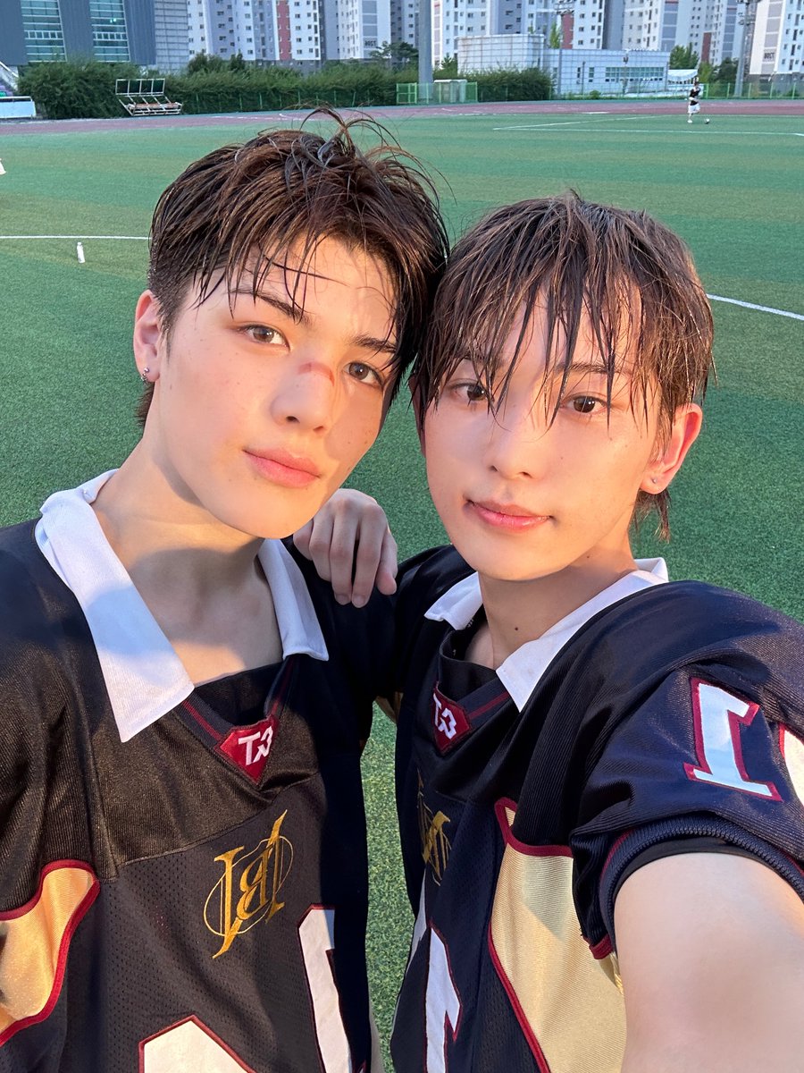 andTEAM_members's tweet photo. MAKI~誕生日おめでとう🐶
MAKIがいる安心感、いつもふとした時に感じてるよ、ありがとう😊
今までMAKIが辛くてもしんどくても一生懸命がんばる姿を近くで見てきたけど、これから辛いこととかあったらすぐ教えてね。
ぼくが少しでもMAKIの支えになれるように頑張るよ😁
ほんとにおめでとう🐶︎💕︎
#HAPPY_MAKI_DAY
#andTEAM #HARUA