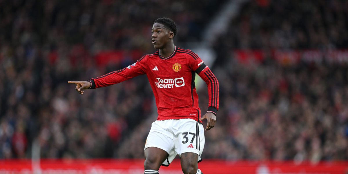 THFCKay's tweet photo. “Point at the best young player in the premier league” https://t.co/219EAsZiJl