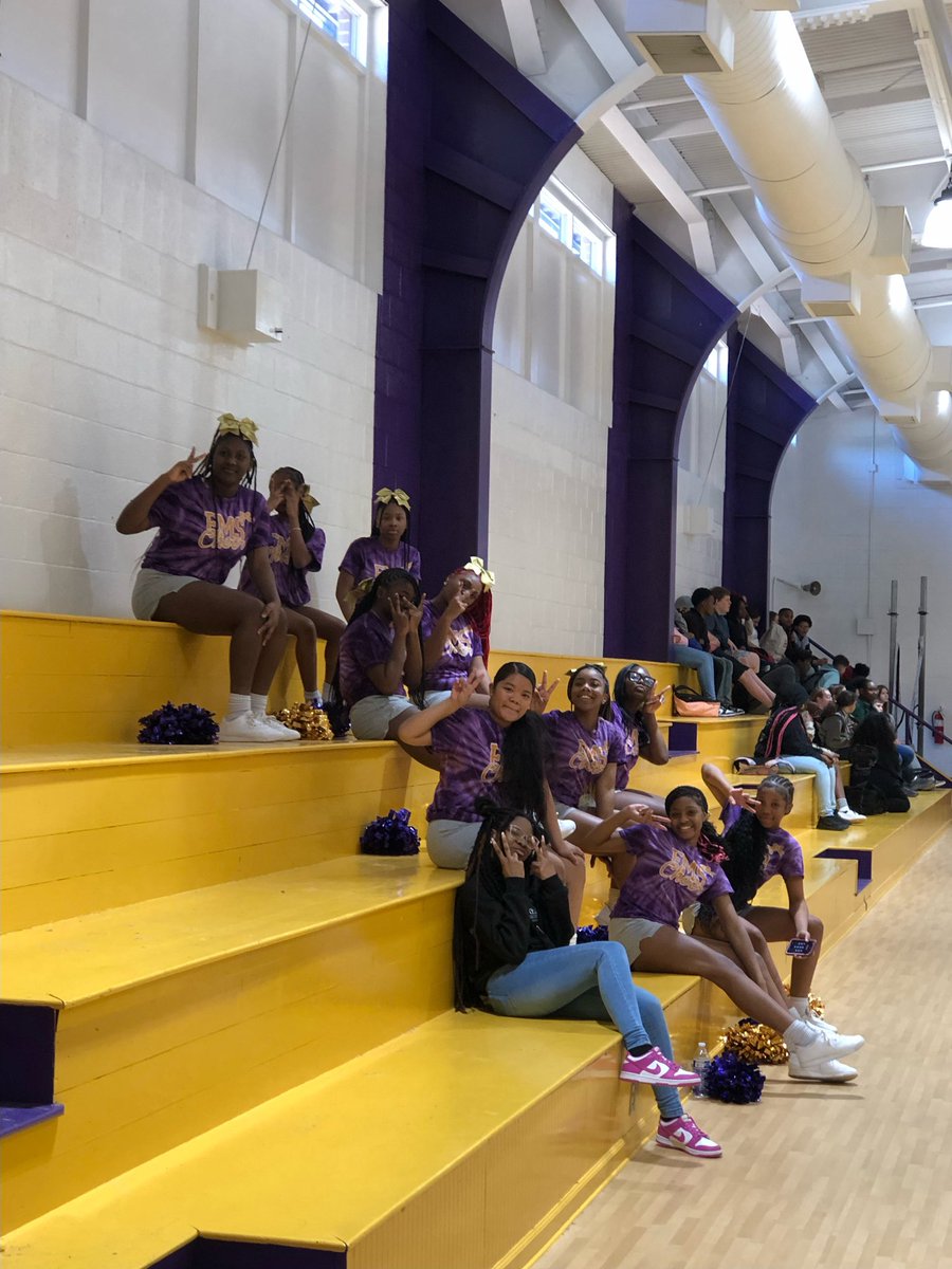 Furman Middle School tweet media