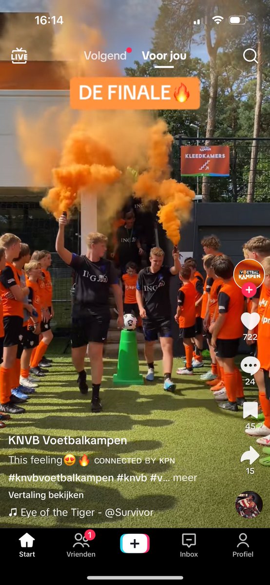 Dus bij voetbalkamp van de KNVB mogen alle kinderen blootgesteld worden aan de “levensgevaarlijke” rookbommen?

Dan kan een pyro in het stadion ook prima, en een sigaret