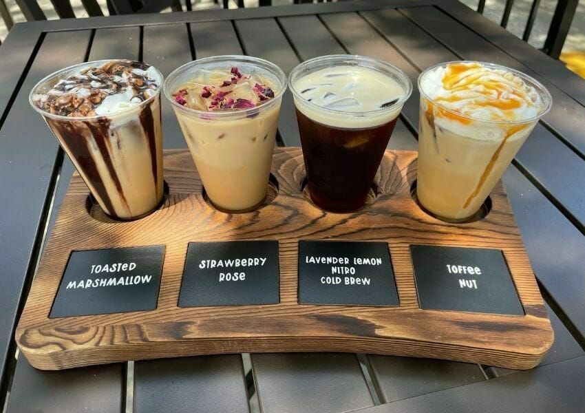 koi_takleef's tweet photo. Let’s go iced coffee tasting https://t.co/pvKqSE3zt0