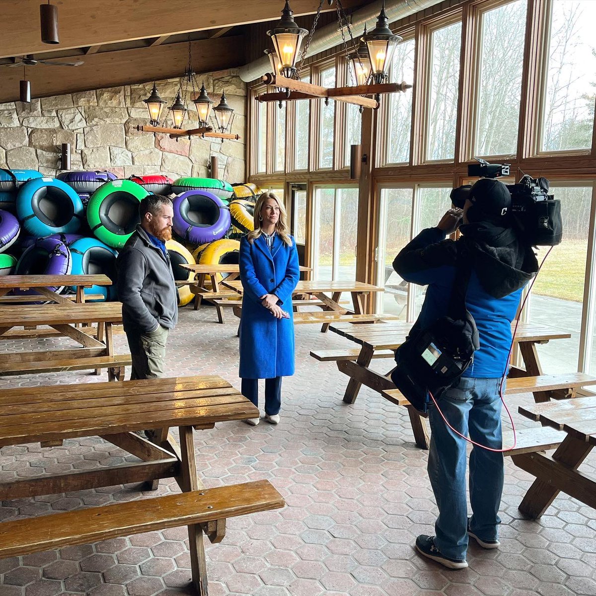 OHStateParks's tweet photo. Thanks @CavsNicole and @NewDayCLE for featuring Punderson State Park. Great place to visit! First segment - https://t.co/4cgwssXd2y and second segment - https://t.co/pPDoHeqhts. @ohiodnr @OHHeartofitAll #ohioexplored https://t.co/vNRAXhyU7l