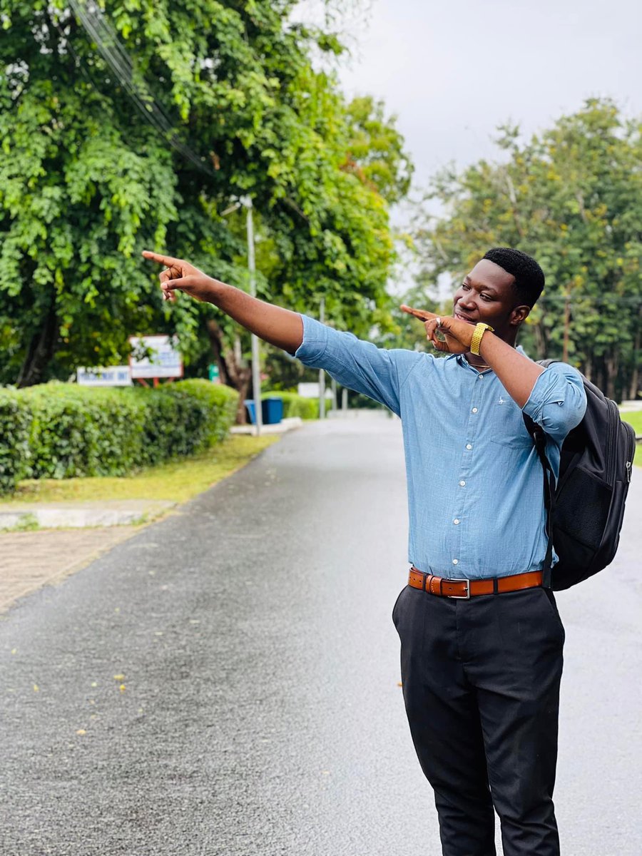 TGIF, thank you for your hard work throughout this week.

Work, work till you idols become your equals. There will always be a weekend. 

The Leslie🙌