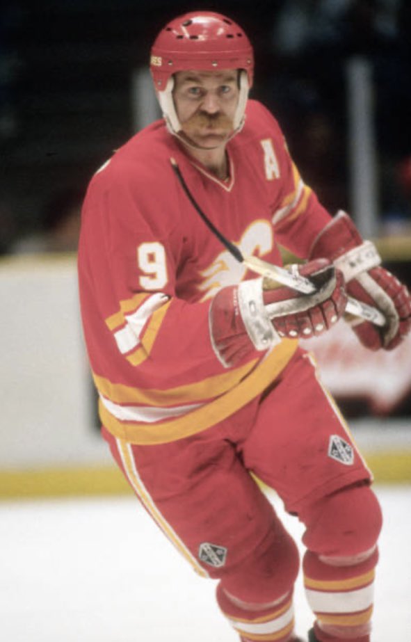HarryHaris48861's tweet image. Happy Birthday Lanny McDonald, born February 16, 1953 in Hanna, Alberta, Canada. Hockey Hall of Famer was 1989 Stanley Cup champion w/ Calgary Flames, scored 500 goals &amp;amp; 1006 points during his career. Also played on Colorado Rockies, Toronto Maple Leafs. #LannyMcDonald #hockey
