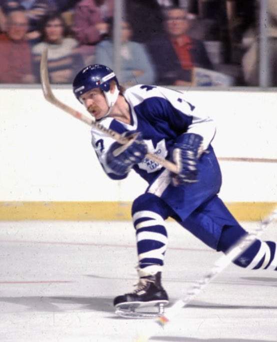HarryHaris48861's tweet image. Happy Birthday Lanny McDonald, born February 16, 1953 in Hanna, Alberta, Canada. Hockey Hall of Famer was 1989 Stanley Cup champion w/ Calgary Flames, scored 500 goals &amp;amp; 1006 points during his career. Also played on Colorado Rockies, Toronto Maple Leafs. #LannyMcDonald #hockey