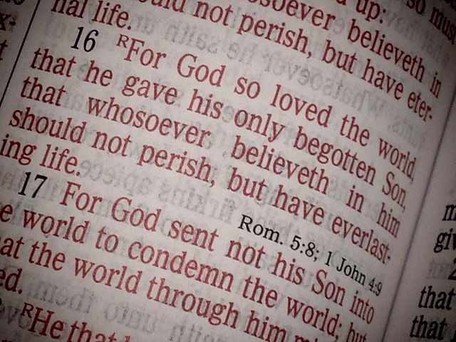 Would you honor God and believe in his Son, Lord Jesus,who gave his life for you ? 👇 #John3v16