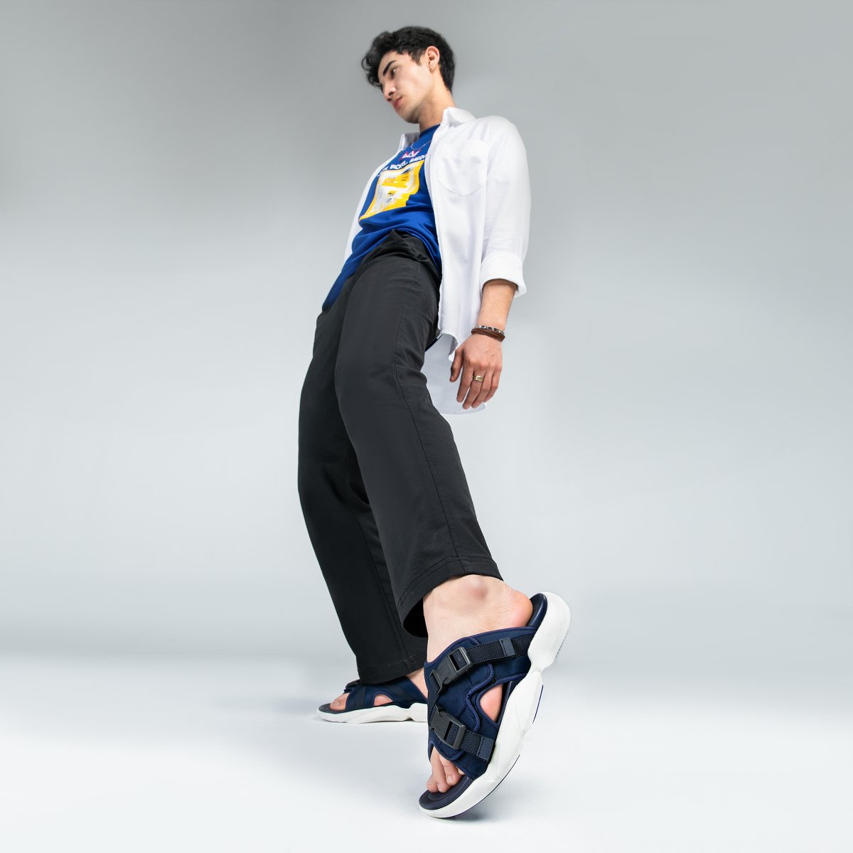 NdurePakistan's tweet photo. If you’re looking for the trendiest new shoe to add to your shoe rack, then look no further! Drop by stores today or shop online at https://t.co/qApMgniuoi
Product Code: M-AT-JAS-0003
#NDURE #Spring2024 #FashionTrends https://t.co/NcuIBWWZqI