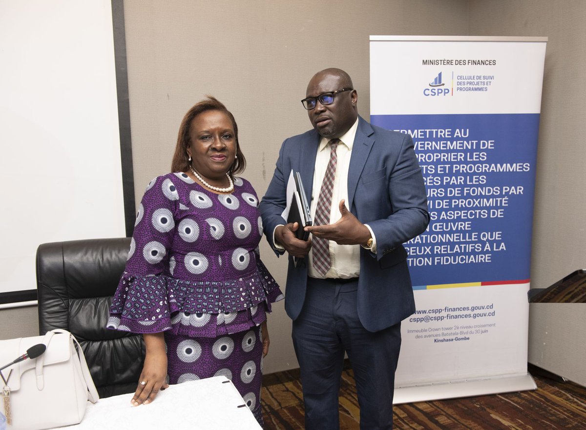 cspp_rdc's tweet photo. Sous la conduite de Mme NZAU Ginette, Dircaba du Min.Finances, des Experts du Gouvernement et de la Banque mondiale se sont réunis hier jeudi 15/02/2024, au Fleuve Congo Hôtel, pour évaluer la mise en œuvre des projets et programmes du portefeuille de la Banque mondiale en RDC. https://t.co/oJwRyddmuo