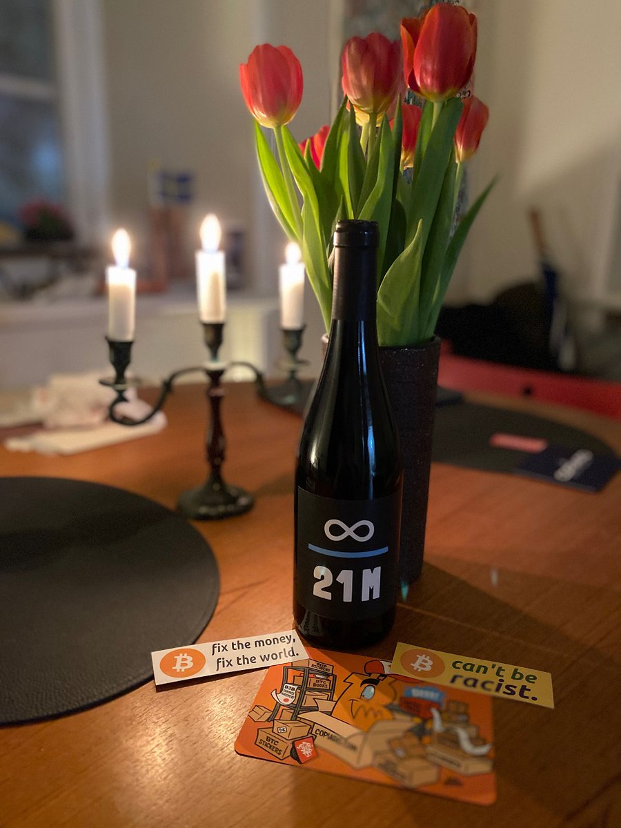 RavenRebels's tweet photo. What a beauty, #InfinityRed from @knutsvanholm 
Buy your Bitcoin inspired wine here
https://t.co/8t7bZnklRB https://t.co/nefJS6acSj