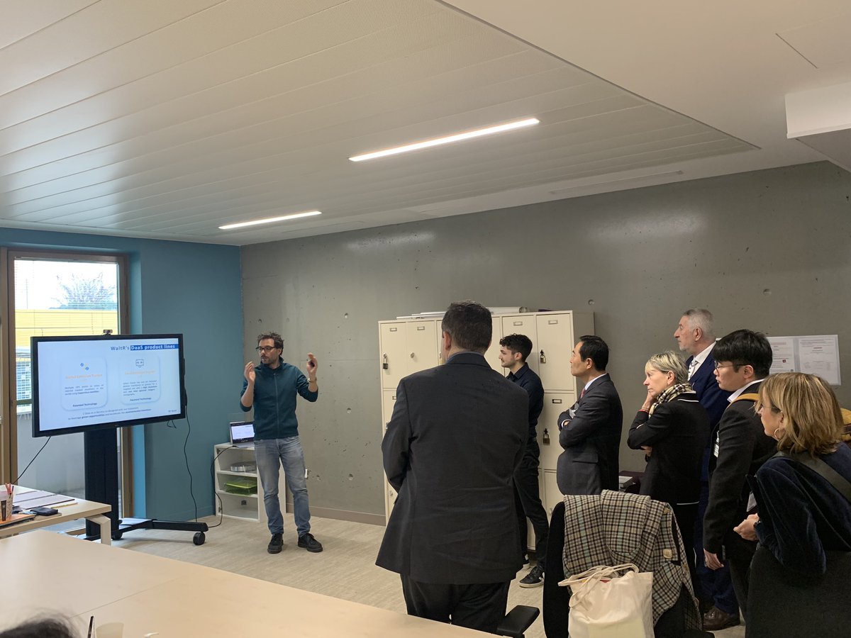 GreentechInno's tweet photo. Les start-up WaltR et @UnicoStartUp, qui ont bénéficié des services du LivingLab, ont eu l'occasion de présenter leurs solutions auprès de la délégation coréenne de la Seoul Digital Foundation. 📸 https://t.co/0CmiQM373a