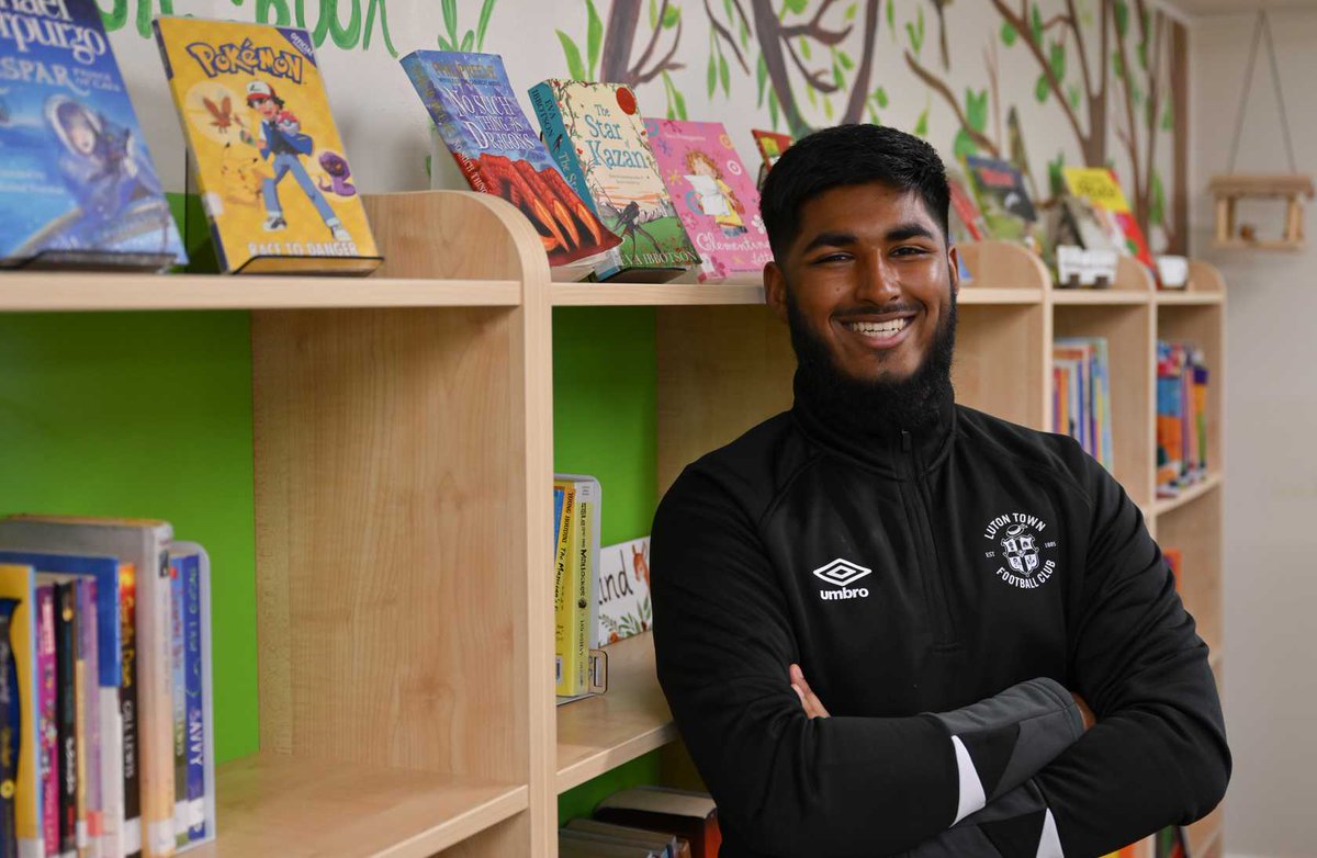 LutonTownCT's tweet photo. Luton Town Community Trust’s Hafizul Islam has been named as our Community Captain, for his Inspiring work across our Premier League Kicks and Premier Primary Stars programmes🧡

Hafizul began his journey with us as a Kicks participant, aged 16, where he obtained his FA Level 1 coaching qualification. He then progressed on to volunteering work on our PL Kicks sessions and events, where he demonstrated a great level maturity and leadership. This led to part-time work as a Community Coach, overseeing camps and leading our Mini Hatters Soccer Schools, where he helps children develop their football and social skills. Hafizul has recently been promoted to a full-time role as a Schools Officer based at Wigmore Primary School, concentrating on Premier League Primary Stars delivery.

Thomas Kaminski and Sambi Lokonga from @LutonTown  recently attended @WigmorePrimary to surprise Hafizul with his award, as part of the #PLMoreThanAGame Campaign

To read the full article go to –
https://t.co/TD3aytj34q

@premierleague|@PLCommunities|#PLMoreThanAGame