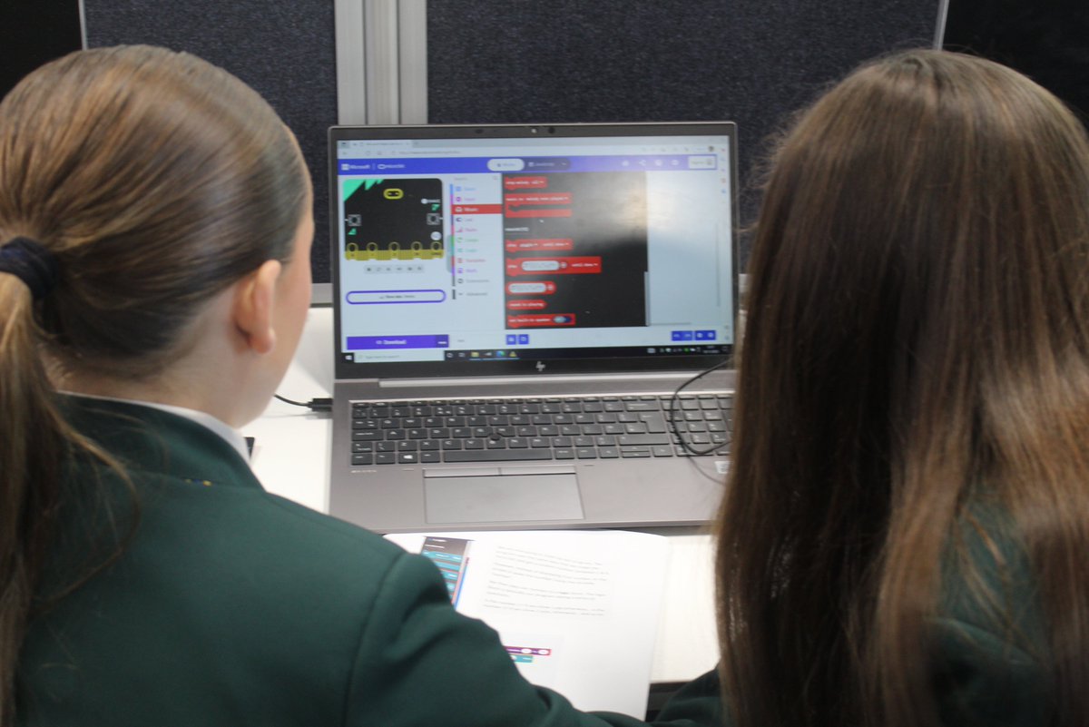 Emily Johnson tweet media