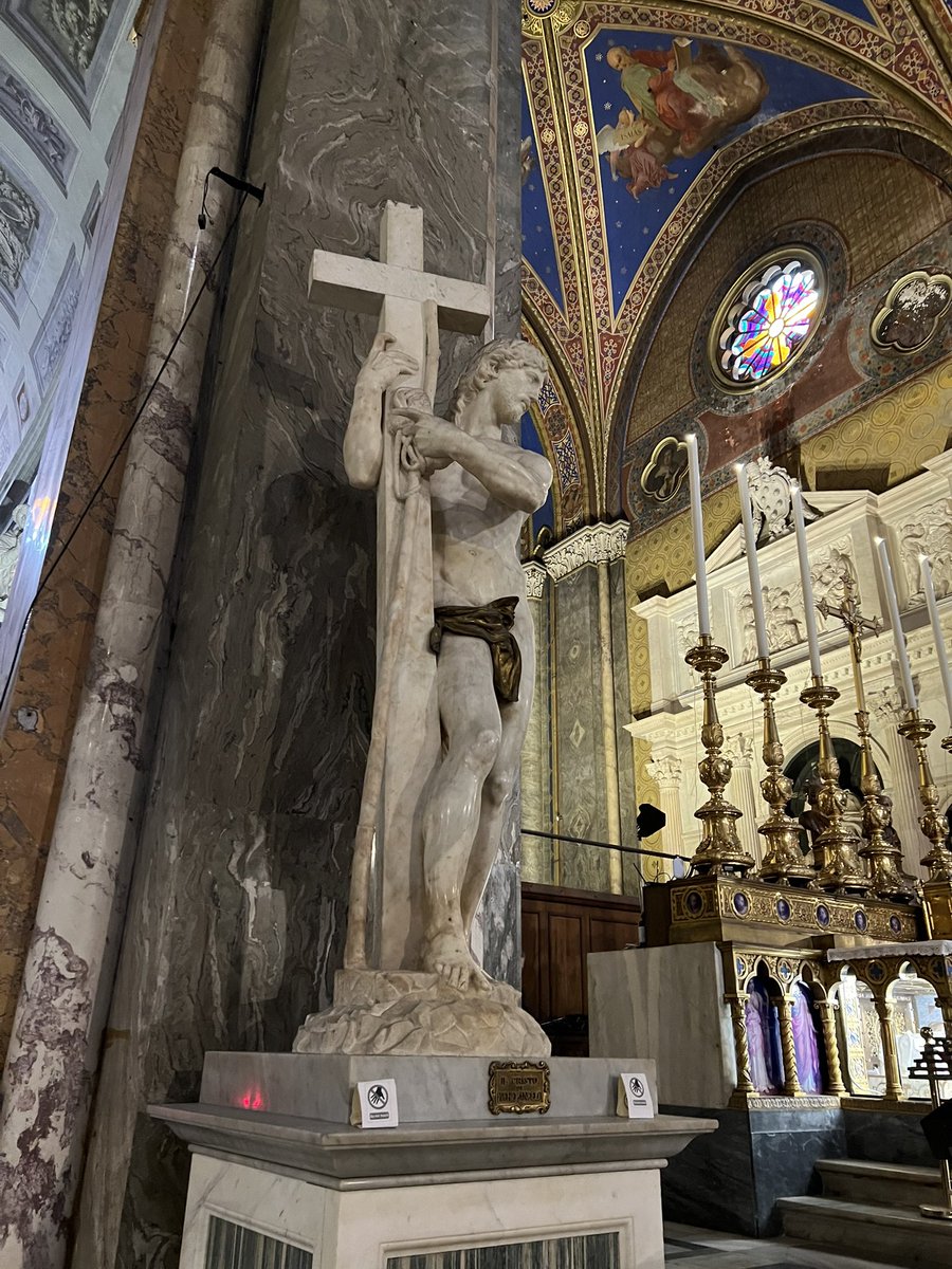 Visita <a href="/info_iscom/">Iscom</a> alla Basilica di Santa Maria sopra Minerva, guidati dal priore Christian Steiner. Le spoglie di Caterina da Siena e del Beato Angelico. Il Cristo Portacroce di Michelangelo e la cappella Carafa. Il chiostro con storie della vita della Vergine e di Cristo.