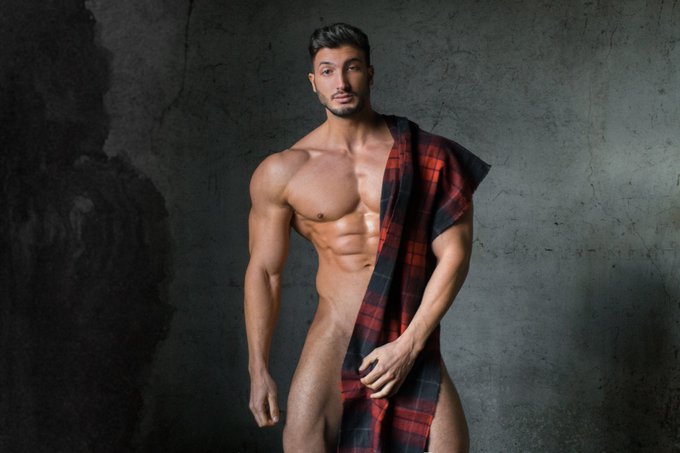 New pic! #fitness   💥check all my uncensored content here  💥 VIP PAGE  https://t.co/mvL8CZD5FR  👇 FREE<a href="/tag/fitness"class="tags">#fitness</a>