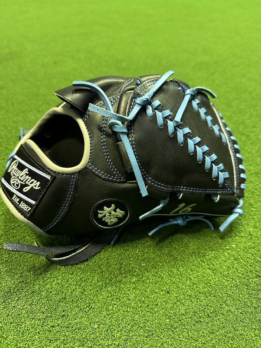 tmak0100's tweet photo. NEWグラブ⚾️

#Rawlings https://t.co/kx952wYJV6
