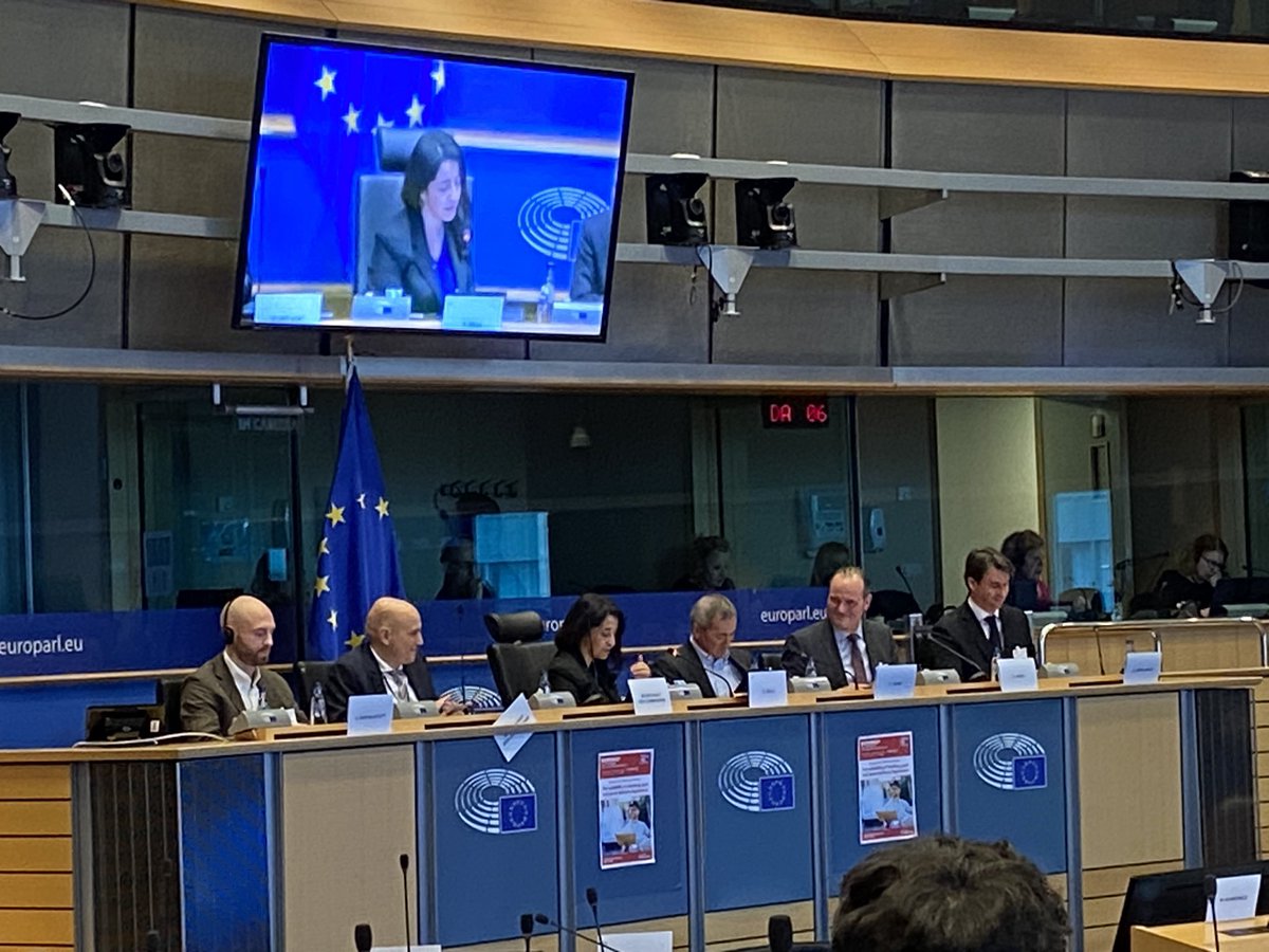 SzebenyB's tweet image. @PostEurop this week at @Europarl_EN #TRAN workshop on “The suitability of existing post and parcel delivery legislation”, chaired by @KarimaDelli.  #PostEurop and its Members ready to actively contribute to the related exchanges, also in the next 2024-2029 #EU political cycle!