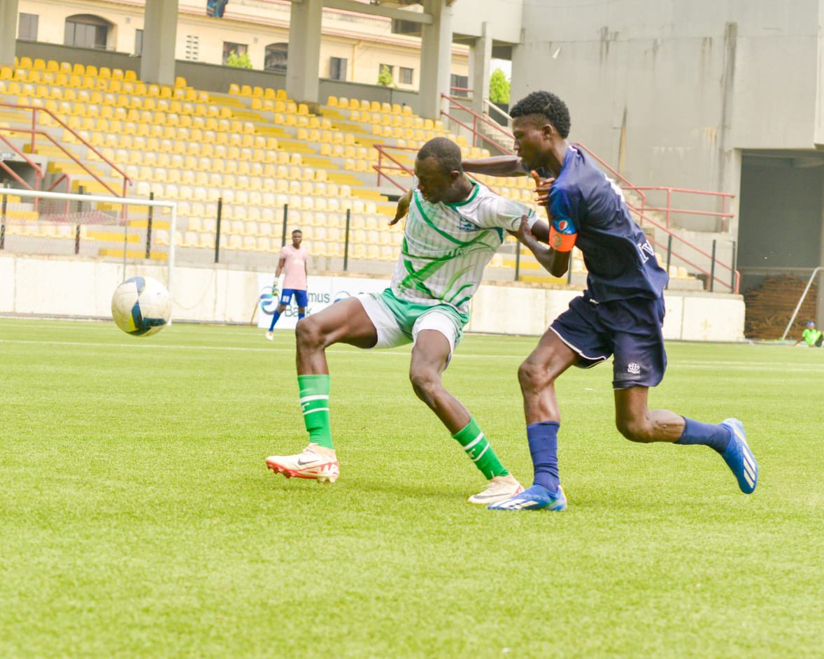 official_tcchq's tweet photo. HT’ Dannaz 2-1 Iganmu Tiger

The hosts are ahead at the break 

#DANIGA #TCCLeague24 https://t.co/iAwVJLgZ8Z