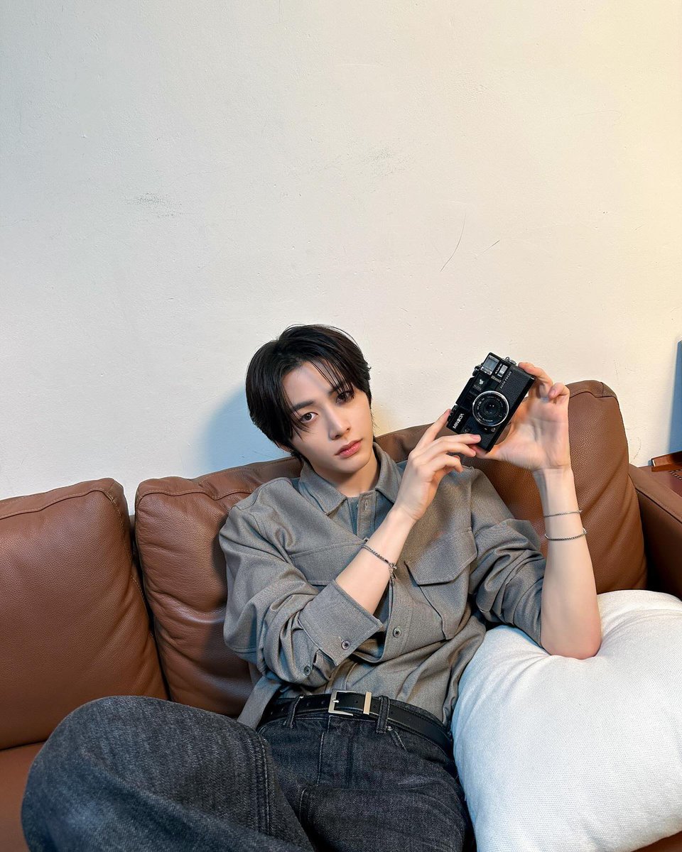 boynextdoortwt's tweet photo. boynextdoor instagram update https://t.co/nxzjNsgPtS