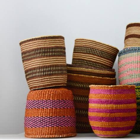 DecoratorsNotes's tweet image. Our wide range of beautiful baskets are endlessly useful and such a pleasure to have in your home. Use them for anything from loo rolls and towels to a favourite pot plant. Many designs, colours and sizes to mix and match and all at REDUCED SALE PRICES!