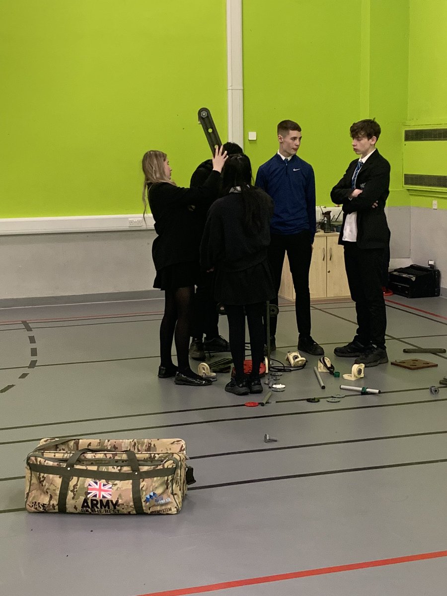 S4 pupils had a great time working  with @BritishArmy in our engagement event. Our young people engaged in team-work and skills development sessions as well as discussion around career pathways. Fantastic effort by all! 👏 #WoodfarmDYW #SkillsForWork