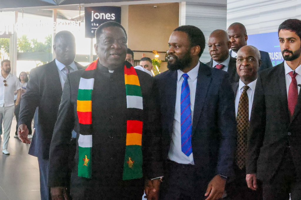 ahmedbinsulayem's tweet photo. As the 2nd Zimbabwean President to grace @DMCCAuthority in a decade, following the late Robert Mugabe’s #2014 visit to Dubai Diamond Exchange at the Almas Tower , incumbent leader Emmerson Mnangagwa @edmnangagwa found time during the @WorldGovSummit to meet with @DMCCAuthority COO,  @FeryalAhmadi , and executive director of free zone, Ahmed Hamza, at our headquarters the @UptownDubai . 

In #2023, bilateral trade between UAE and Zimbabwe breached the $3bn mark, with Zimbabwe’s primary exports including precious stones, pearls, tobacco, fruit and nuts. 

With an estimated 6,000 Zimbabweans living and working in the UAE, we look forward to developing our close ties in 2024. #MadeForTrade #FutureOfTrade #UAE 🇦🇪 #Zimbabwe 🇿🇼 @sodubaiuptown  @ZimEmbassyUAE @mofauae @OFMUAE @DDE_by_DMCC @KimberleyProces @WFDBTweets @Rapaport @IDEXOnline @NationalJeweler @mofauae @dmcccoffee @MakoWesley20