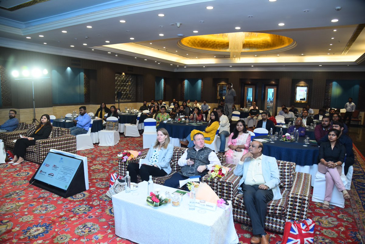 UKinKolkata's tweet photo. Technology based solutions are needed for a cleaner, greener planet @UKinKolkata supported pilot startup innovation project Recycle Pay App launched in #Bhubaneswar by @Andrew007Uk

 #StartupOdisha #StartupIndia https://t.co/8cnxncq3Y7