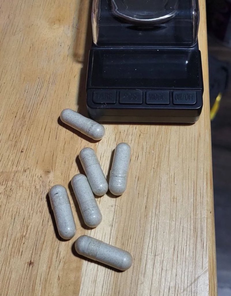 LSD_LabTH's tweet photo. LSD Lab👨🏻‍🔬ทวิตเก่าบินรีวิวแน่นๆสนใจสั่งจิ้ม👉https://t.co/MhWHcjohol👨🏻‍🔬
-LSD 👅
-เห็ด แบบดอกจี,แบบช็อกโกแลต🍄
-DMT Gละ1,900฿🧪
ยินดีให้คำปรึกษามือใหม่อยากลองหาประสบการณ์เรื่อง trip LineID:stonergh 🌏
#dmt #acid #lsd #shrooms #เห็ดเมา #เห็ดเมากรุงเทพ #แคปชั่น #แคปชั่นเด็ด #หาค่าหอ https://t.co/9tml5gYojN