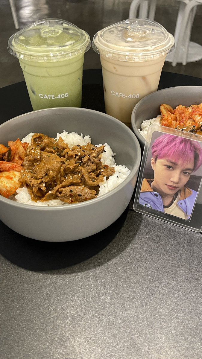 killmejongin's tweet photo. hi guys! we’re back, did u miss us? 🤪

@unloyeol 🫡 https://t.co/DT9a4Bacmn