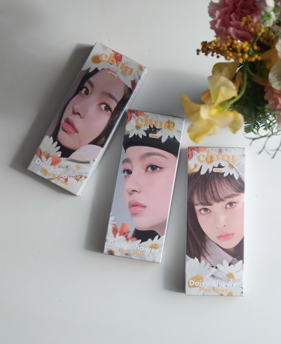 i_am_y0ru's tweet photo. ChuulensのDaisy Showerシリーズから新色Pure Blueが追加🦋
そして全カラーからワンデータイプが登場✨ うるうるで自然かつおしゃれなデザインで私も何度もリピしてる!! 私は特にピュアグレーが好き♡
#PR #chuulens #チューレンズ
#daisyshower #pureblue #purebrown #puregray
@chuulens_JP https://t.co/MsGqLgOlrz