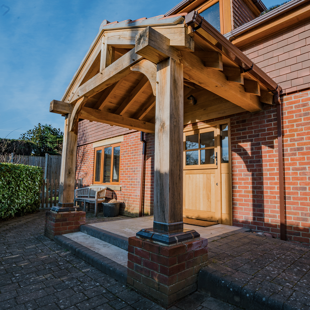 JLAJoinery's tweet photo. It’s finally here! 

We’re incredibly proud of this wonderful oak porch and stable door project, we recently completed for a delighted customer in Southampton.

https://t.co/wzV4VXBeVQ

#jlajoinery #joinery #bespokejoinery #newporch #oakporch #oak #door #oakdoor #stabledoor https://t.co/mSkiDh19vi