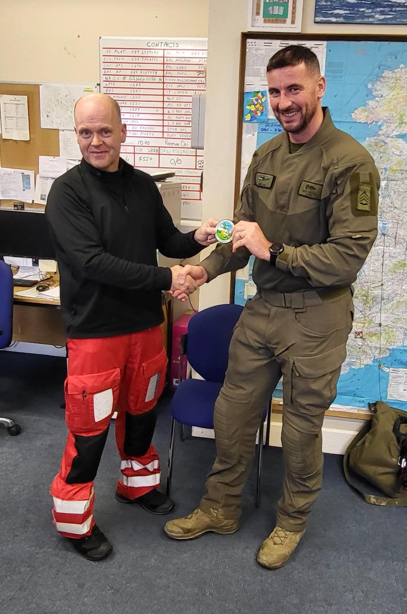 ACorps112's tweet photo. Congratulations to our latest EAS crewman Sgt Keith Moran

Keith seen here receiving his badge from Pat Moran HEMS AP after completing his line training and assessment
@IrishAirCorps @defenceforces @AmbulanceNAS @HSELive 
Keith will be a regular at all the hospital helipads soon https://t.co/ZiIevdrDjL