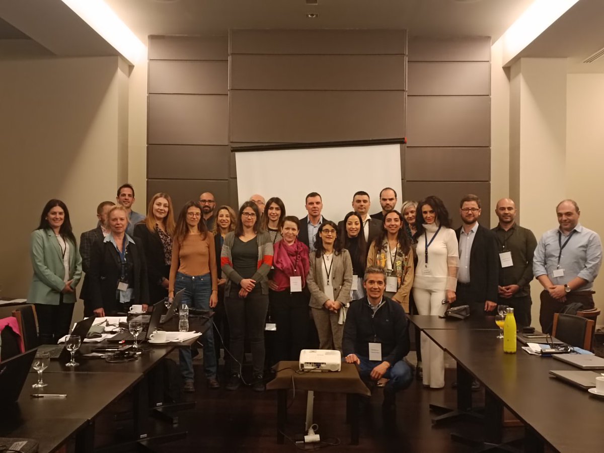 📣We are very happy to announce the launch of our new #EUproject #VERDEinMED!🎉
A project focuses on the implementation of #circularbusinessmodels in the #textile and #clothing sector. 
It will promote sustainable practices among industry, policymakers and civil society. 🧵