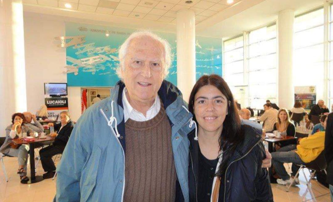 LauraGarciavaz's tweet photo. Un día como hoy de 1936 nació Pino Solanas, un artista que retrató como nadie la consolidación del neoliberalismo en la #Argentina 🇦🇷, para mí fue parte del camino hacia el peronismo y, más allá de diferencias extraño eso que se llamó #ProyectoSur
Ojalá los jóvenes vean su obra https://t.co/j5pnrl30gt