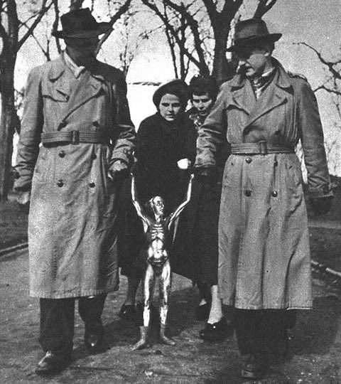 今日の宇宙人 －捕まった宇宙人 最も有名な宇宙人写真の一つ ...